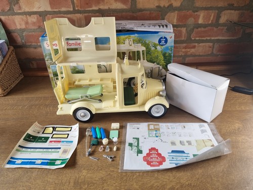Sylvanian families ambulance - families,