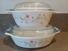 Vintage Pyrex Emily Floral