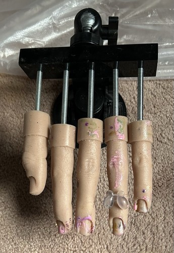 Adjustable nail training hand - nail,