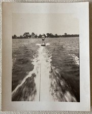 Vtg photo water skiing surf - vtg,