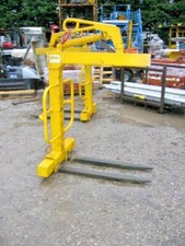 2 TON SWL CRANE FORKS SUIT