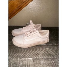 Women’s light pink vans