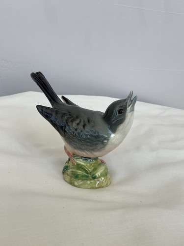 Beswick bird white - white, throat