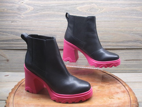 Sorel boots womens - size, 7