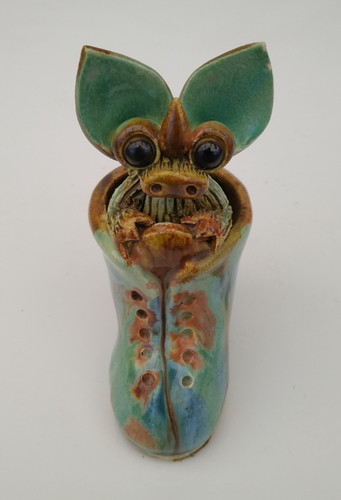 Yare pottery dragon boot - yare,