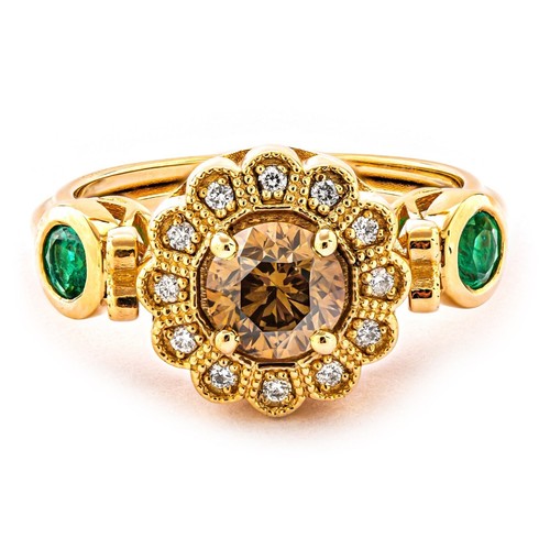 Nanural diamonds and emeralds - nanural,