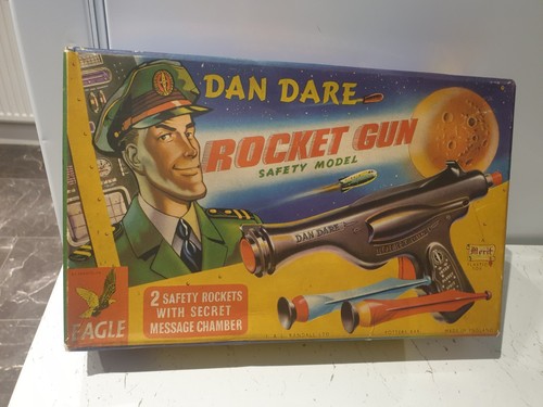 Dan dare rocket gun - dan,