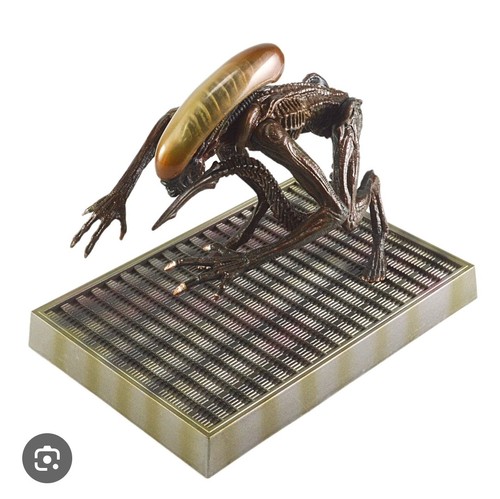 Alien new - new, made