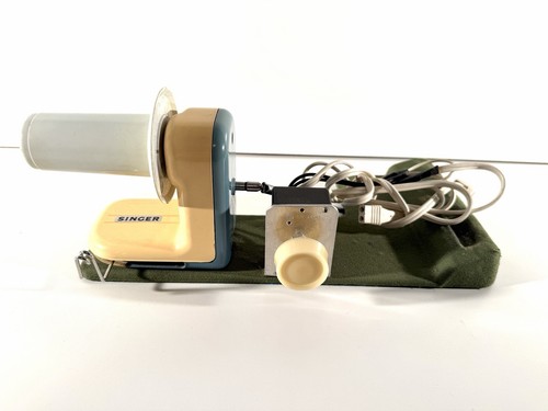 Vintage singer knitting - vintage,