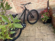 Women’s Black and Neon Green Front Suspension Carrera Or Mongoose Mountain Bike