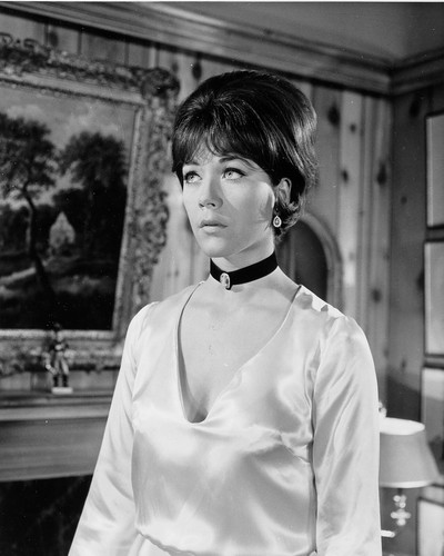 Linda thorson avengers x - thorson,