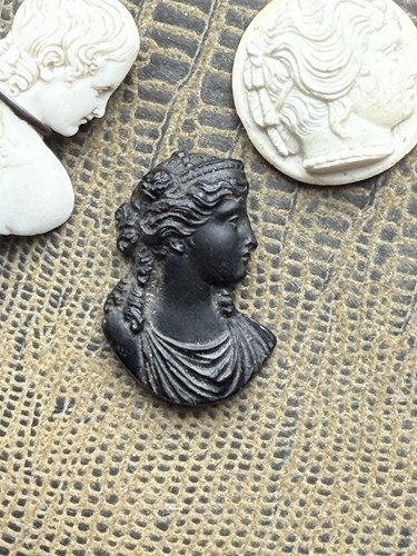 Antique 19thc black basalt - 19thc,