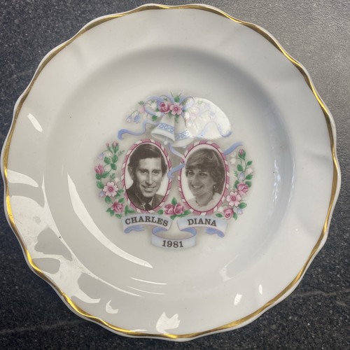 Commemorative small plate - commemorative,