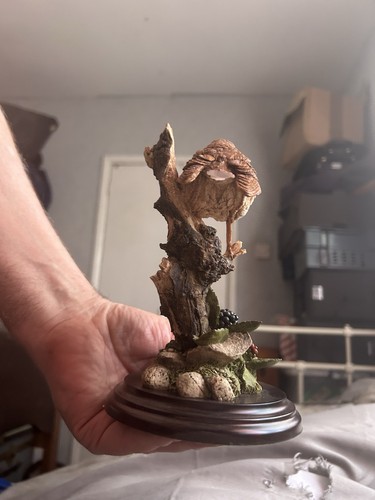 Country artists robin figurine - robin,