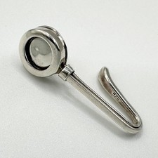 MODERN SILVER NAPKIN CLIP