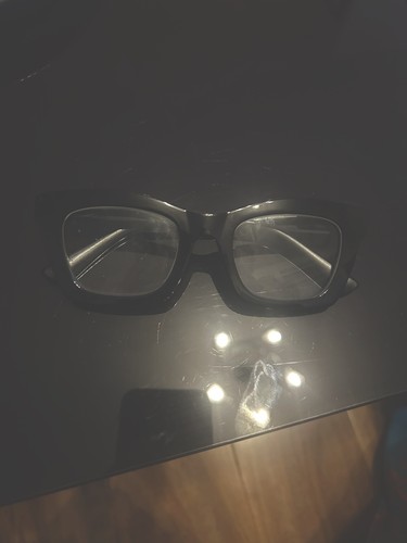 Reading glasses - 1.5,