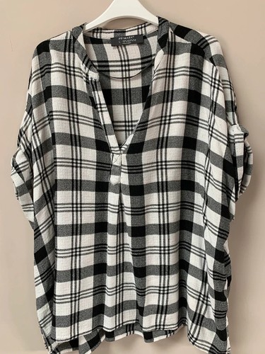 Primark checked pull over