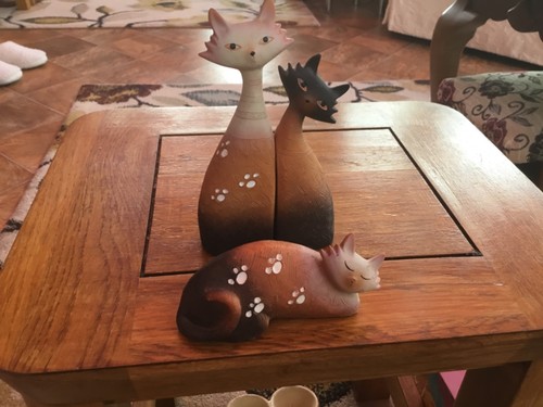 Artforum cat figurines - artforum,