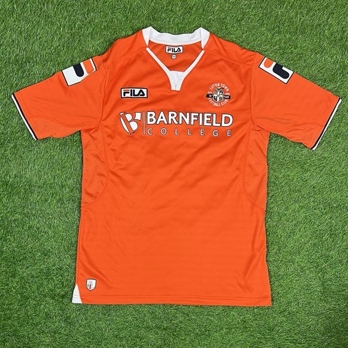 Luton town 2015 - luton, home
