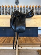 Black Amerigo Vega Dressage Saddle 17in Narrow Fit (-1.5)