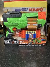 Buzz Bee Toys Belt Blaster Air Blasters 2008  Gun Rifle With 12 darts