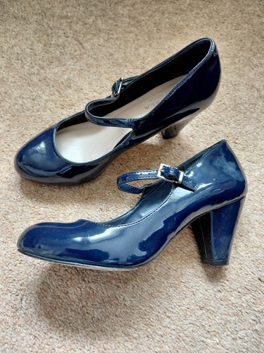 Patent carvela uk5 eur38 navy - patent,