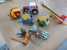 BRITAINS TOYS COLLECTION OF FARM ITEMS AND A MASSEY 2680 TRACTOR