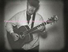 TOM PAXTON NUMBERED LIMITED