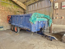 KEN WOOTTON 10 Tonne Tandem Axle Grain Trailer