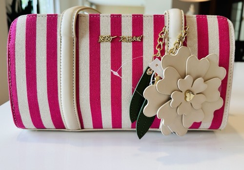 Betsey johnson nwt - betsey,