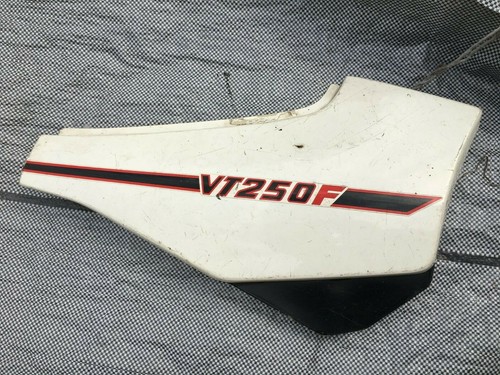Honda vt250 rhs side panel - vt250,