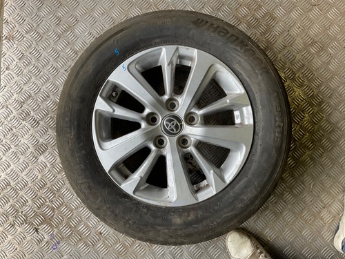 Toyota yaris cross alloy - toyota,