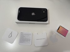 Black iPhone 11 - 128gb - Unlocked in Very Good condition