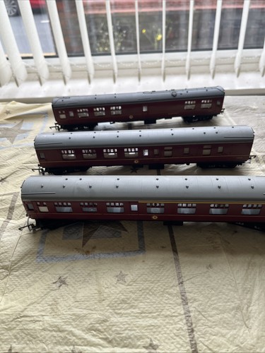Triang coaches gauge 3 in - coaches,