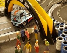 Scalextric 2-4 LANE HEIGHT