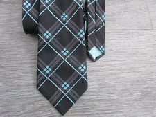 Checked Retro Pattern Early