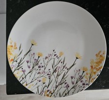 Set Of 4 Porcelain Dinner Plates With Floral Nutmeg 