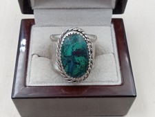 Artisan Hand Crafted Silver Ring with Cabochon Turquoise Setting: Size 9.75
