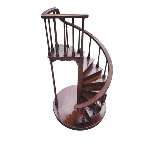 Vintage mahogany spiral - mahogany,