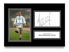 Juan Sebastian Veron Hand