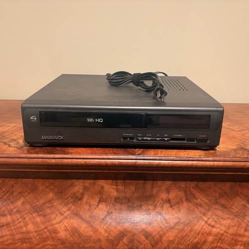 Magnavox vr620cat01 vhs - magnavox,