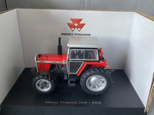 Universal Hobbies  4107 Massey Ferguson 2640 4wd  Tractor 1-32 Scale