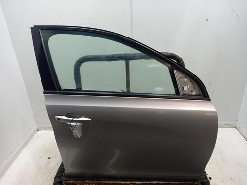 Peugeot 308 right - right, front