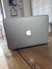 Apple MacBook Air 13-inch 2015