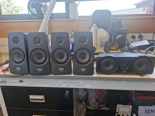 Oxt computer audio - 4+1,