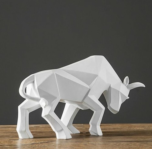 Stunning bull sculpture resin - stunning,