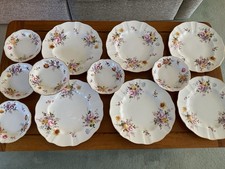 Royal Crown Derby 6 Dinner
