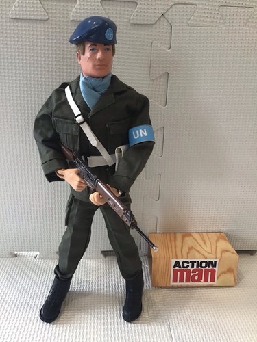 Action man uniform - man, doll