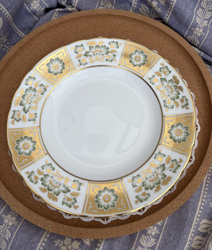 Royal crown derby - crown,