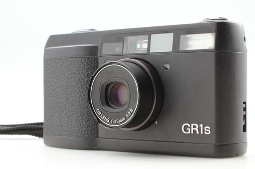 Near mint ricoh gr1s black - near,